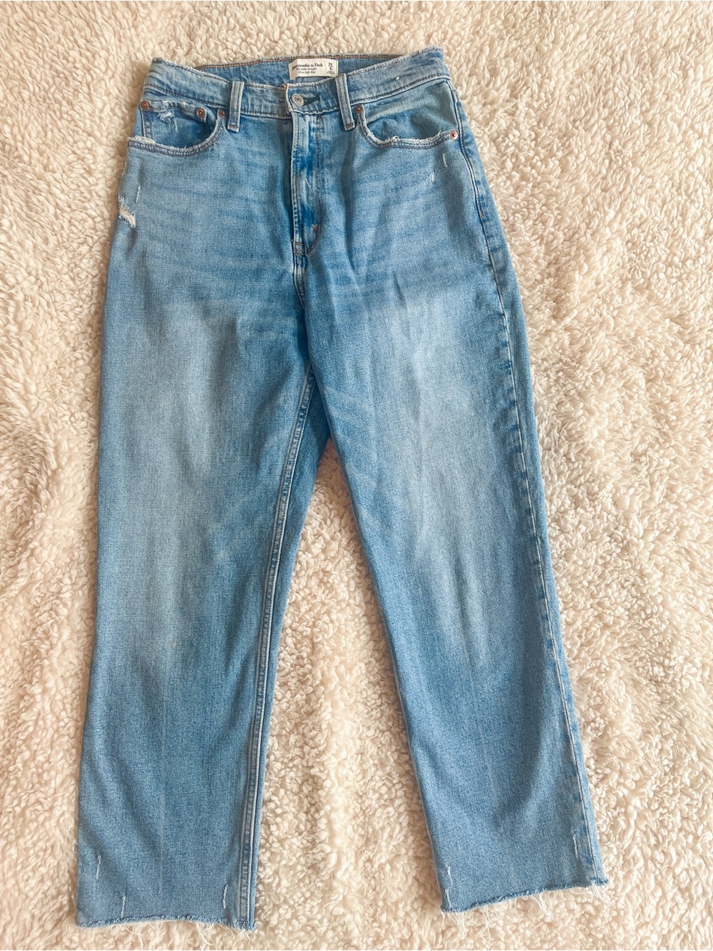 Abercrombie & Fitch Light Blue High Rise Ankle Straight Jeans Size 28R
